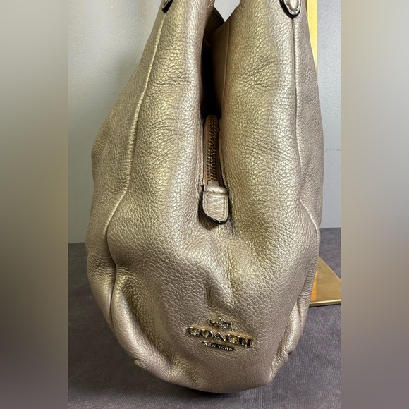 Coach Madison Phoebe shoulder tote bag pebbled leather metallic light gold EUC - Picture 6 of 16